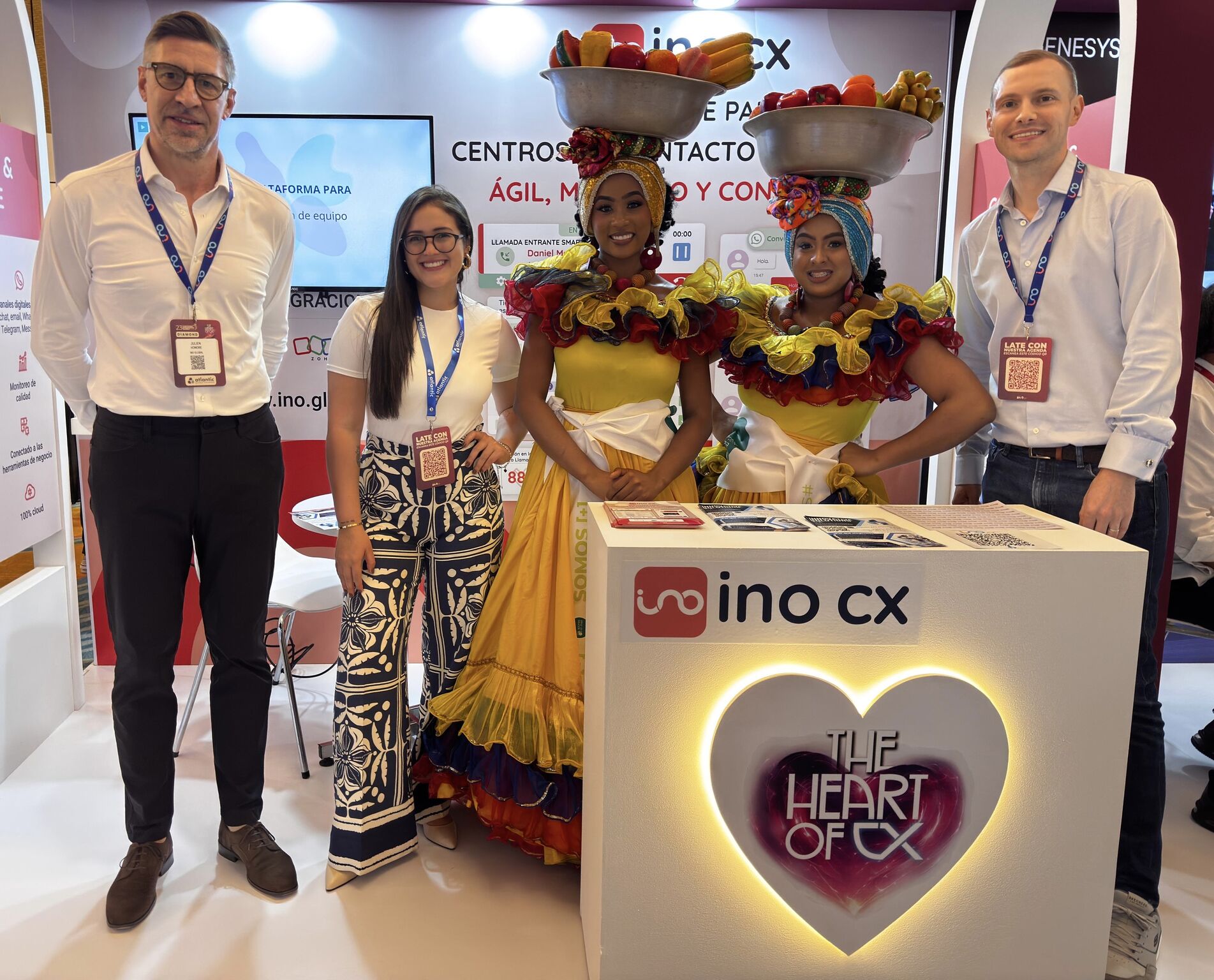 INO CX presenting cloud contact center platform at Latin America’s CX Summit 2025 in Cartagena